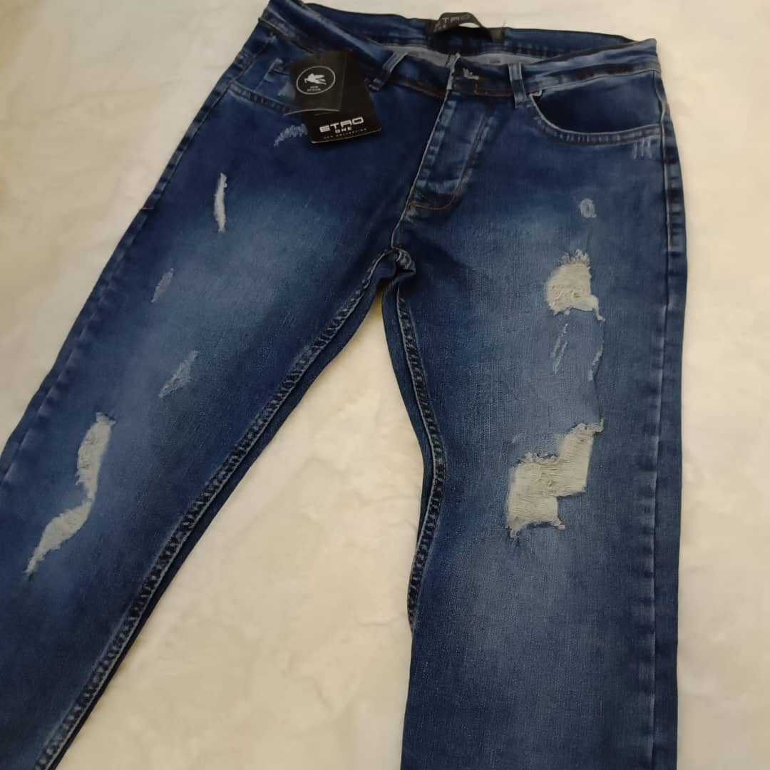 بنطال جينز  سادة وحركة