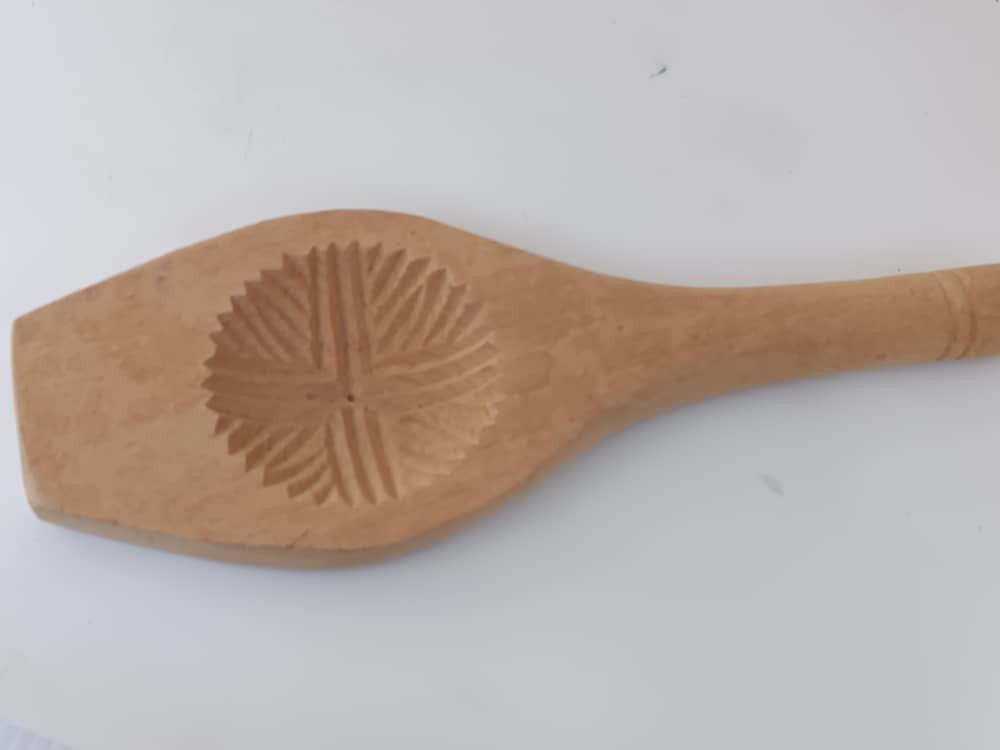 قالب معمول  خشب زان  حفر يدوي